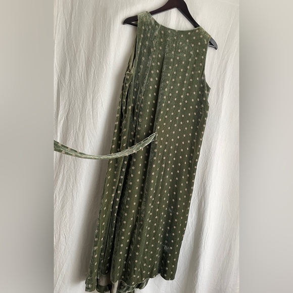 LILITH Green Polka-Dot Velour Maxi Dress - Picture 1 of 7